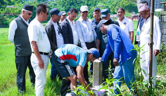 राष्ट्रिय परिचयपत्रलाई छैन अन्तर्राष्ट्रिय वैधता, पूर्वमन्त्री नै रोक्किए विमानस्थलमा